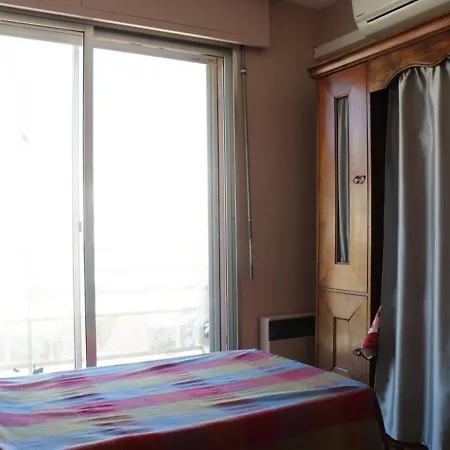Apartment Bel T3 Climatise Avec Balcon Et Garage A - Fr-1-100-225
